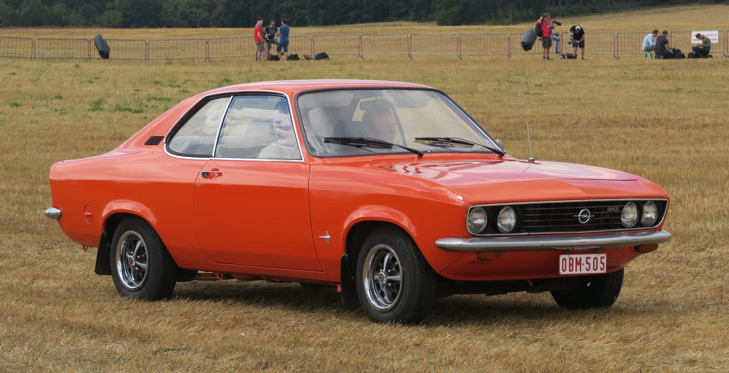 Opel Manta B CC (facelift 1982) 1.3 S (75 AG) (1982–1988) nuotrauka