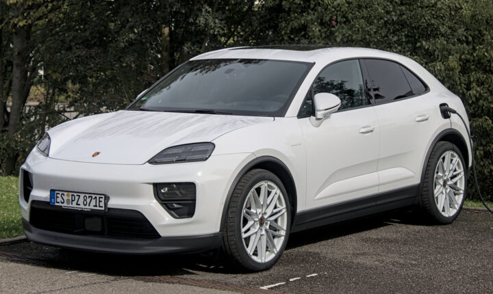 Porsche Cayenne IV Electric (2025–2026) nuotrauka