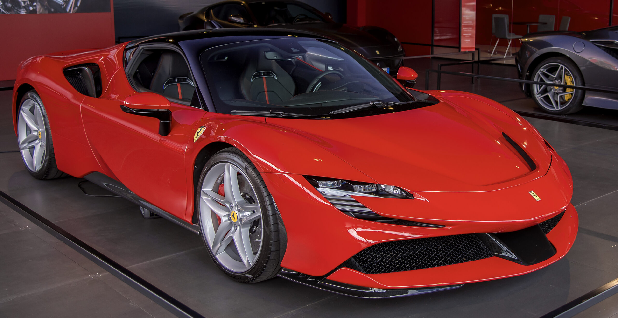 Ferrari SF90 XX Spider (2023–2026) nuotrauka