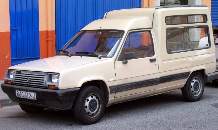 Renault Express II furgonas (2021–2026) nuotrauka