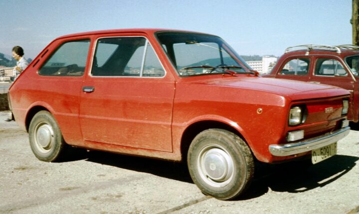 Seat 133 (1974–1979) nuotrauka
