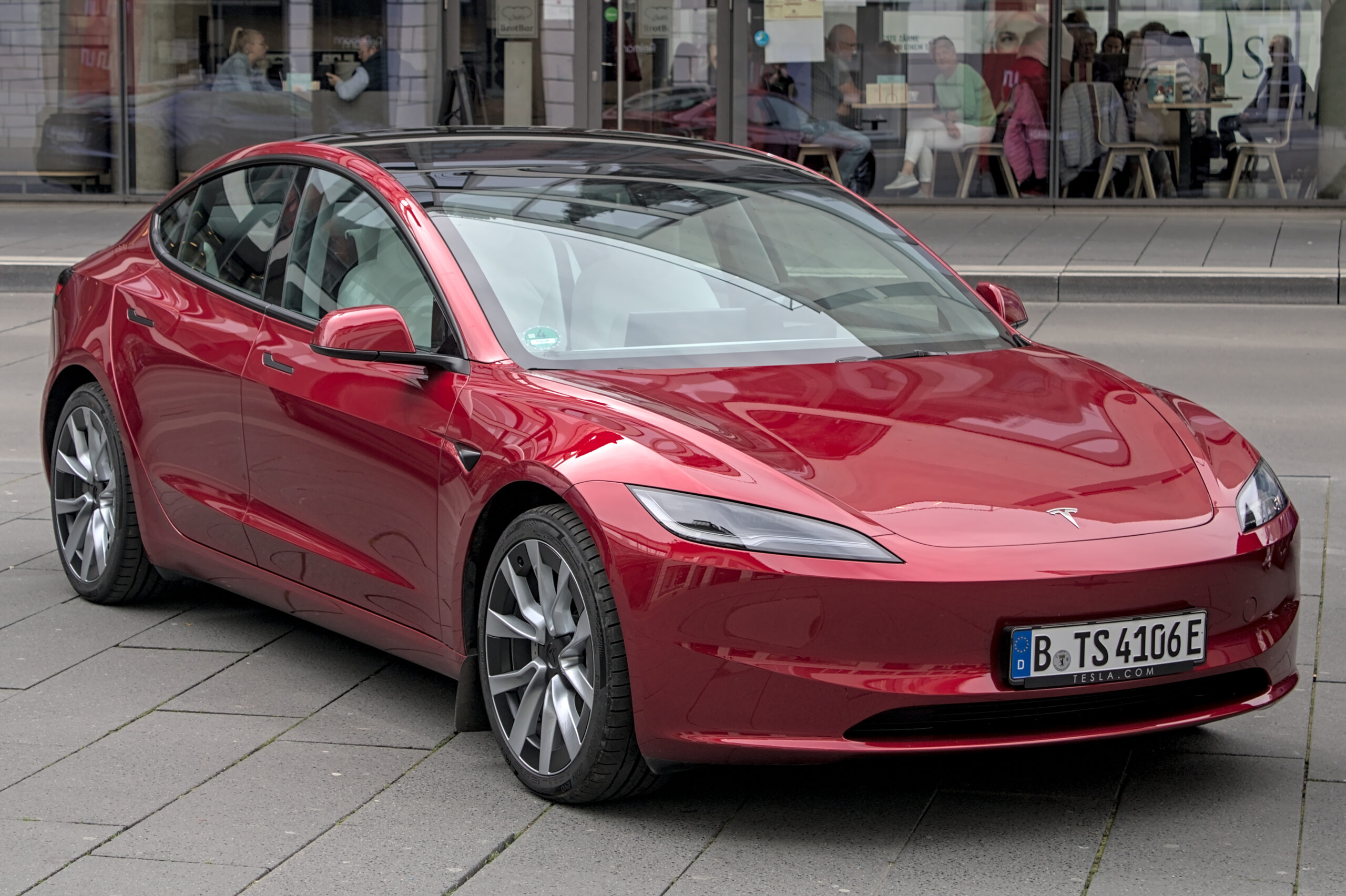 Tesla Model 3 Long Range 75 kWh (287 AG) (2017–2019) nuotrauka