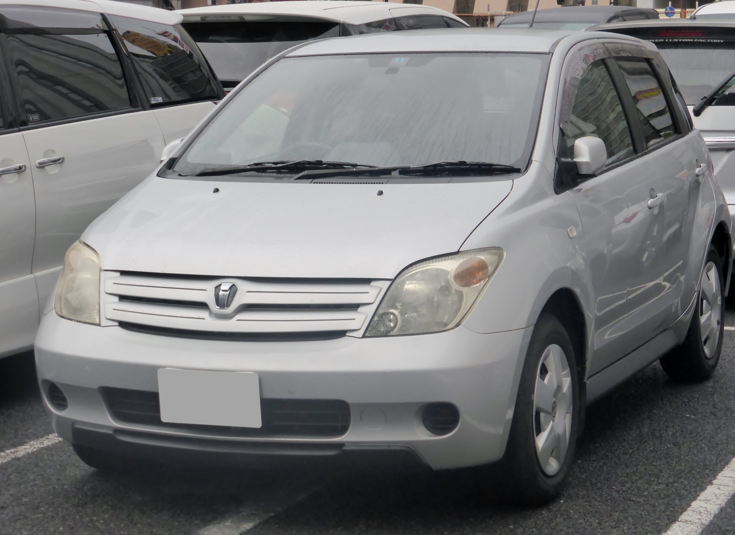 Toyota Ist 1.5i (110 AG) Automatic (2002–2007) nuotrauka