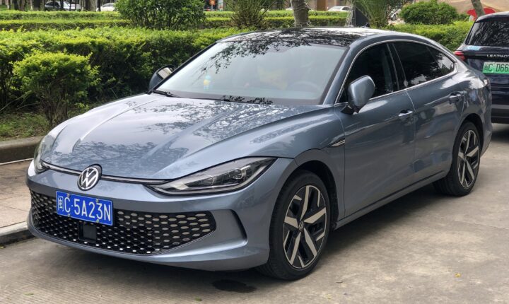 Volkswagen Lamando I (2014–2019) nuotrauka