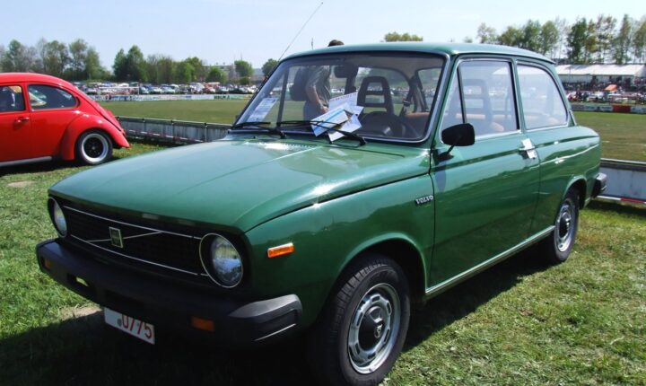 Volvo 66 (1975–1978) nuotrauka