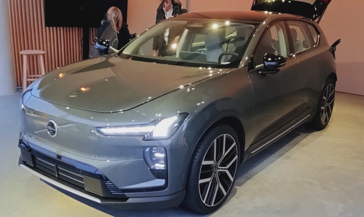 Volvo EX60 (2026) nuotrauka