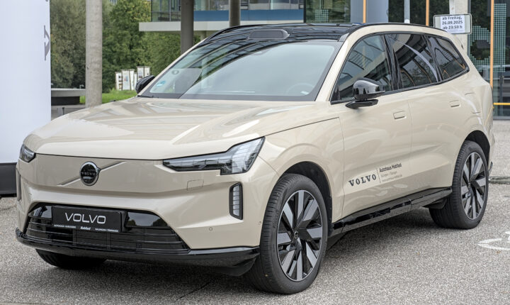 Volvo EX90 (2023–2026) nuotrauka