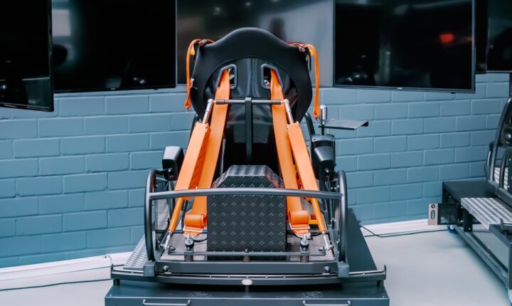 Šis simuliacinių lenktynių įrankis tapo slaptu ginklu F1 ir automobilių gamintojams