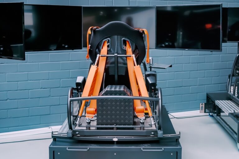 Šis simuliacinių lenktynių įrankis tapo slaptu ginklu F1 ir automobilių gamintojams